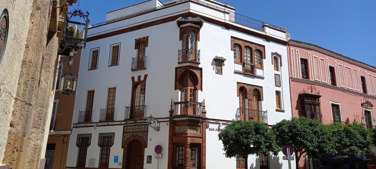 Casa Palacio La Casa Blanca Suites セビリア エクステリア 写真
